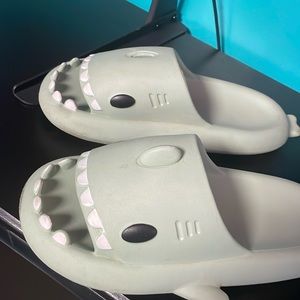 Light Green shark slides